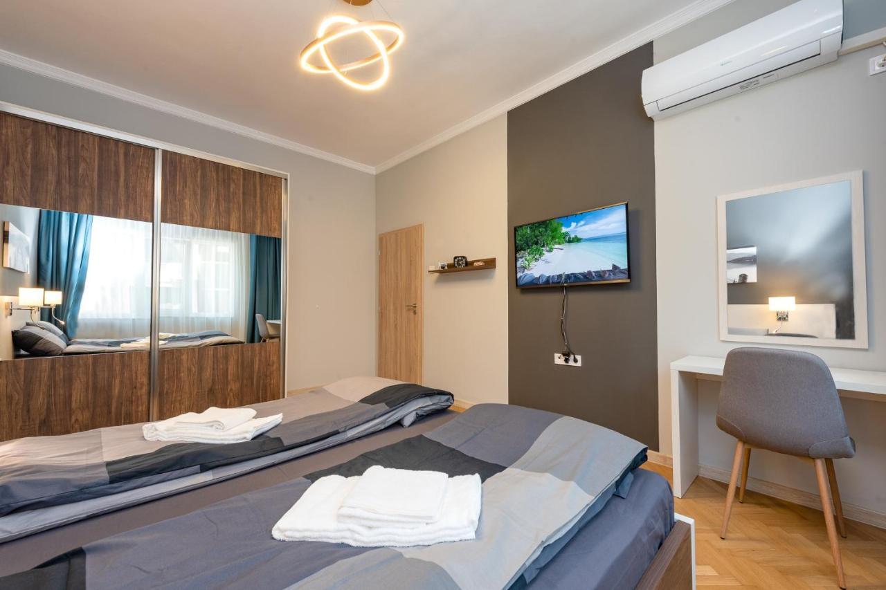 Downtown Apartment Burgas Luaran gambar