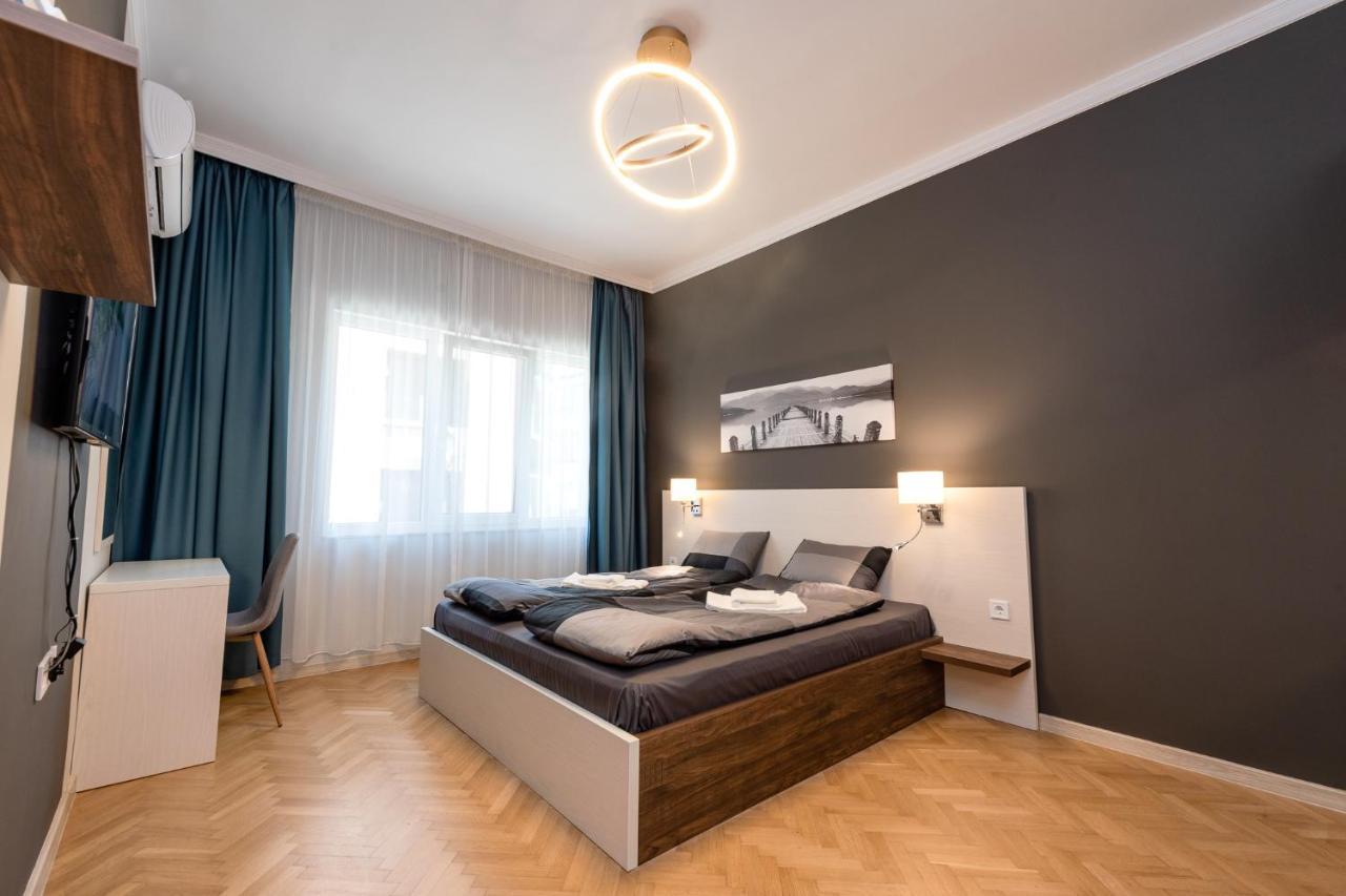 Downtown Apartment Burgas Luaran gambar